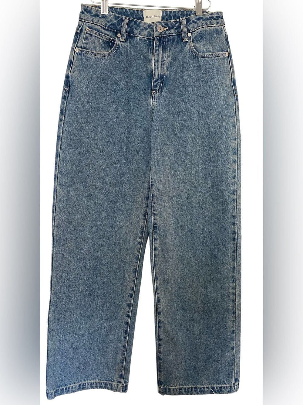 Abrand Straight-Leg Jeans in Medium Blue Denim